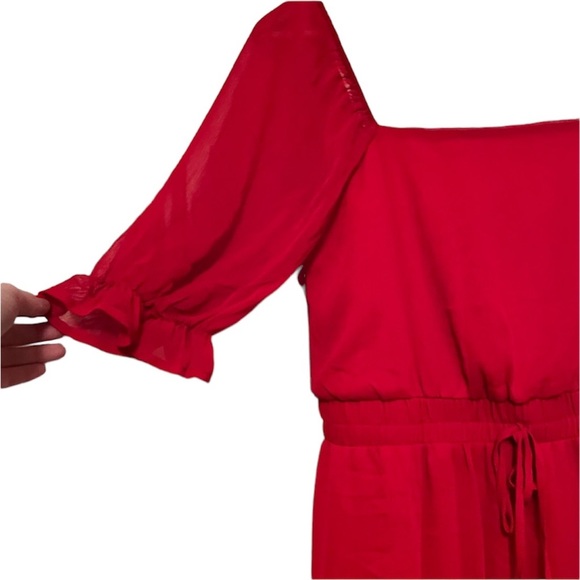 Francesca’s red dress - Picture 3 of 5